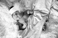 20111126-Emma Newborn-51