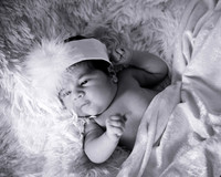 20111126-Emma Newborn-50-Edit