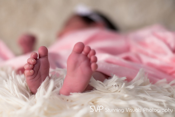 20111126-Emma Newborn-26-Edit