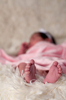20111126-Emma Newborn-31