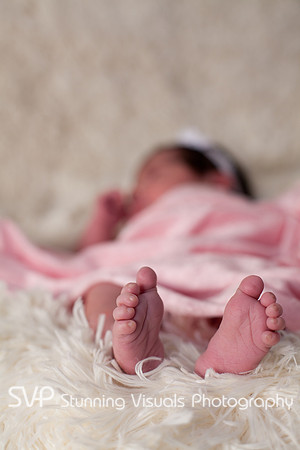 20111126-Emma Newborn-31