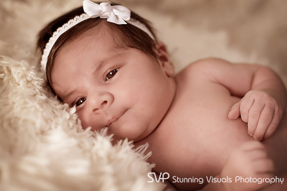 20111126-Emma Newborn-13-Edit
