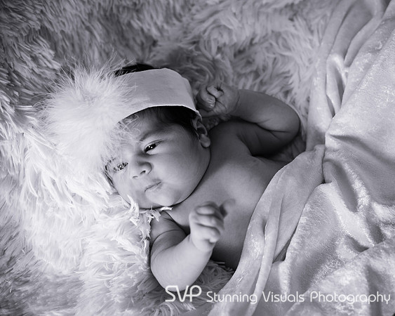 20111126-Emma Newborn-50-2