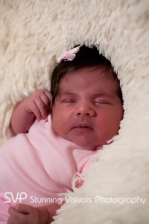 20111126-Emma Newborn-199-Edit