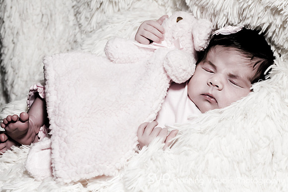 20111126-Emma Newborn-251-Edit-Edit